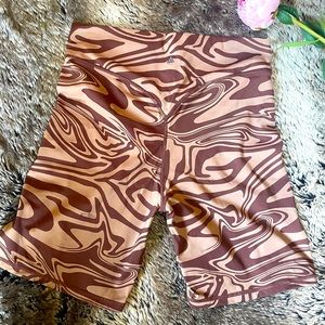 Vitality (Balance Athletica) Storm Biker Short. Panorama collection, desert.